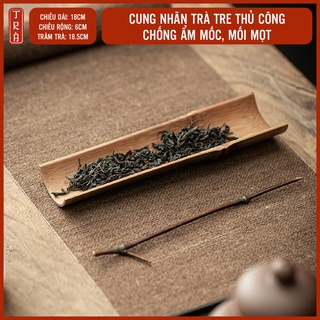 Cung nhãn trà, trưng nhãn trà, bằng tre tự nhiên, mộc mạc, bao gồm trưng nhãn và trâm trà, kích thước 18cmx6cm
