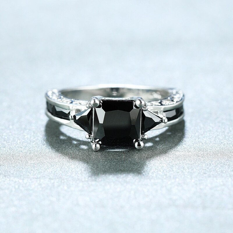 Nhẫn đính đá zircon hình vuông màu đen thời trang cho nữ
