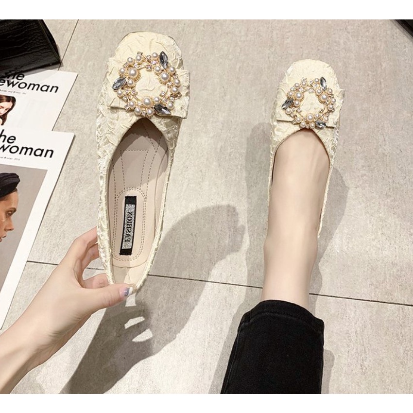 Mã 810 Giầy búp bê nữ da nhăn tag đá ngọc