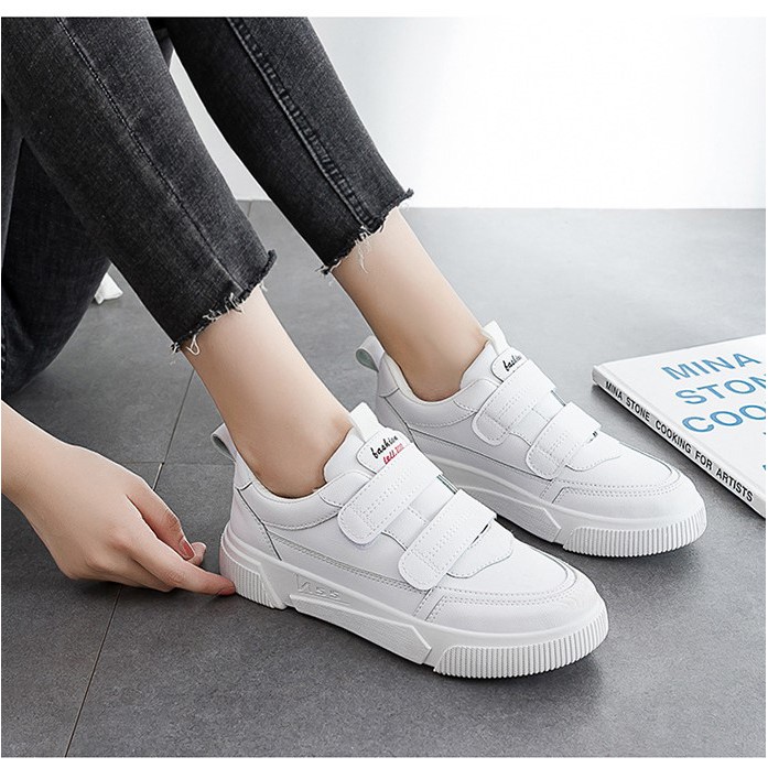 Giày thể thao nữ đế bằng giá rẻ giày sneaker nữ trắng cao cấp hot trend AZUKA - C5 | BigBuy360 - bigbuy360.vn