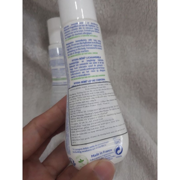 Combo Sữa tắm + Dưỡng da Mustela cho bé.