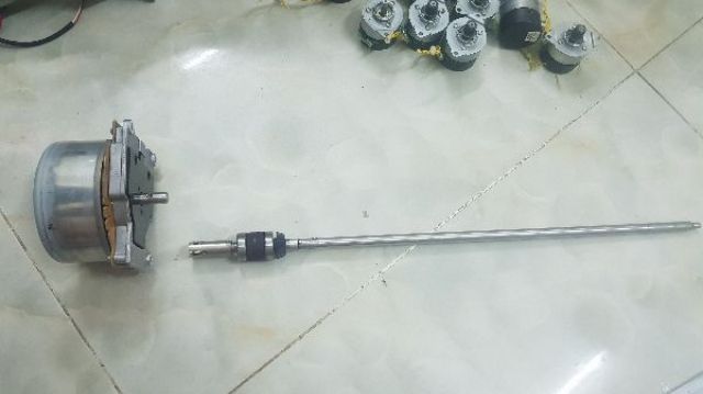 Trục nối dài 50cm,cốt 10mm