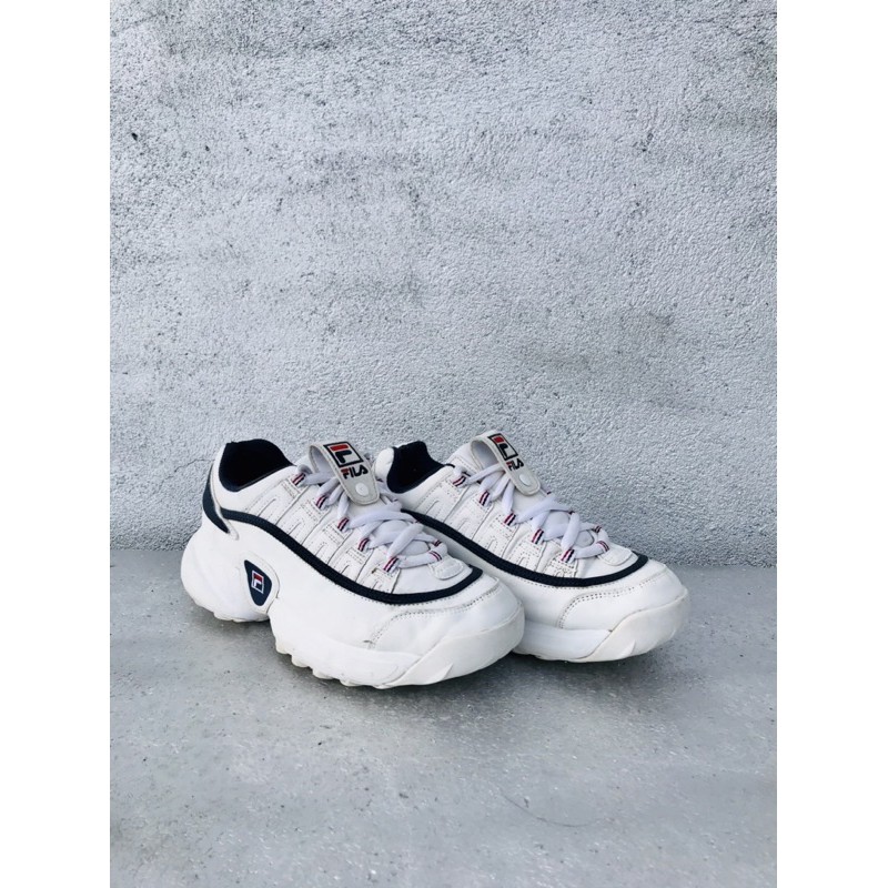 Giày Fila Thể Thao Nữ Chính Hãng.2hand real bao check nt chọn size và mẫu ạ