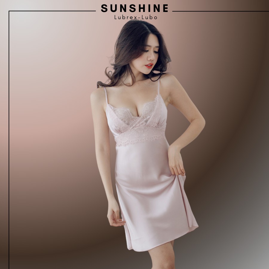 Váy ngủ lụa satin màu ĐEN hai dây cao cấp kèm mút ngực - SUNSHINE-LUBREXLUBO VLMNT130