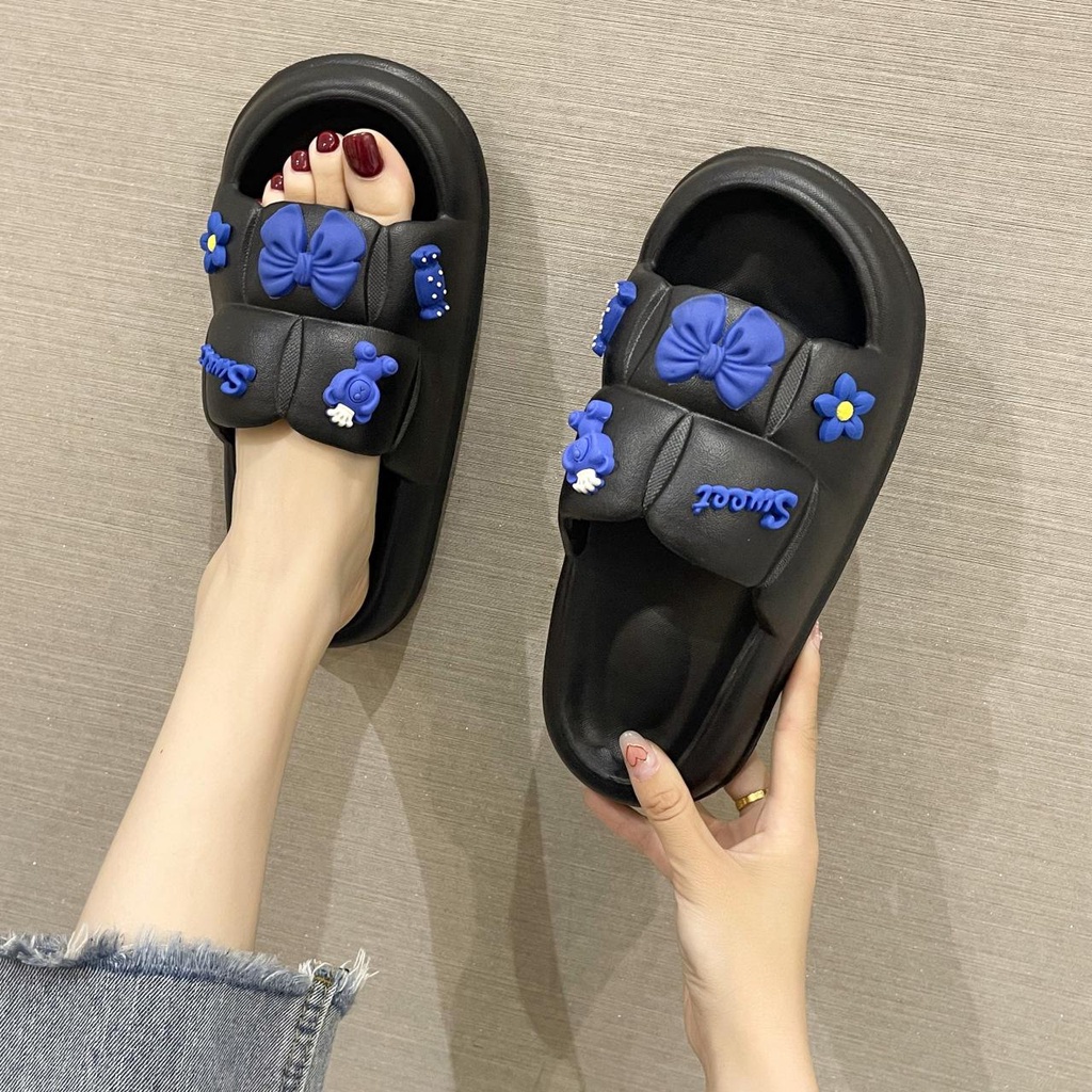 Dép Nữ Quai Ngang, Dép Bánh Mì Gắn Sticker Siêu Nhẹ DP28