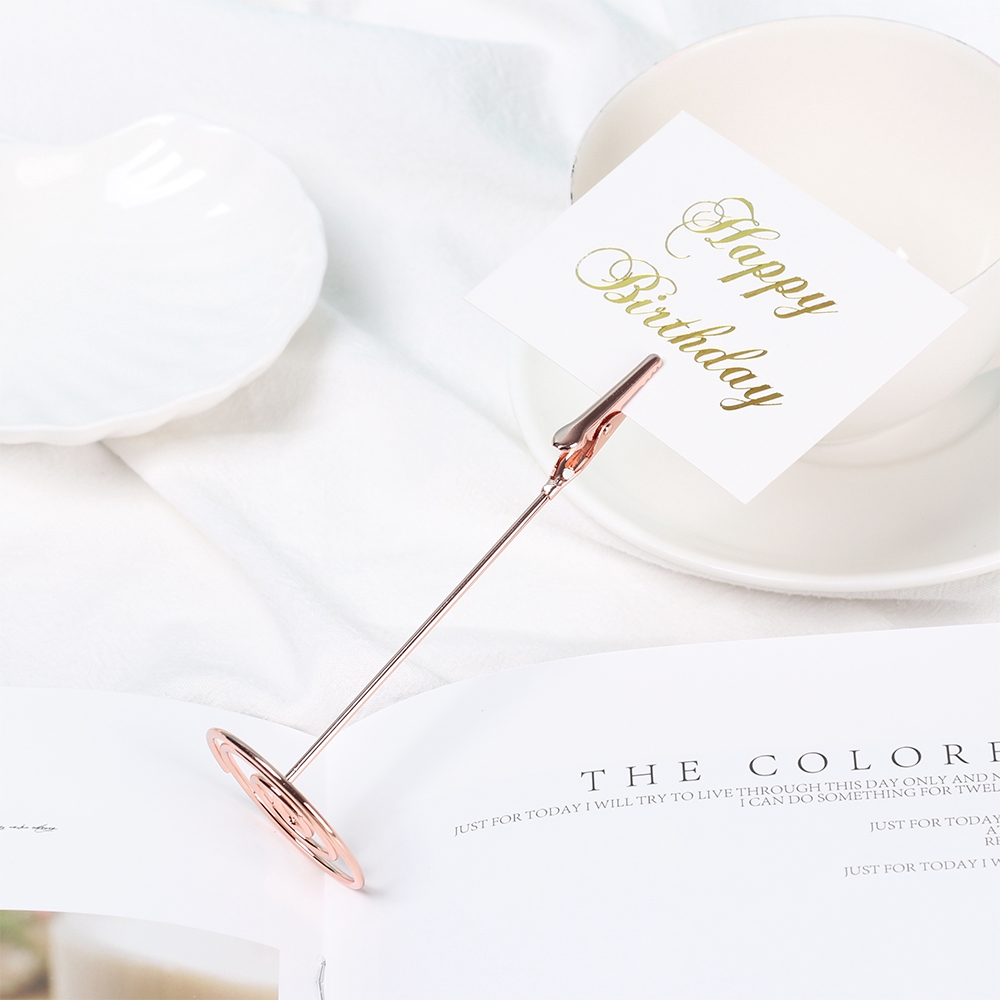 Phụ kiện trang trí bàn tiệc cưới tạo hình độc đáo