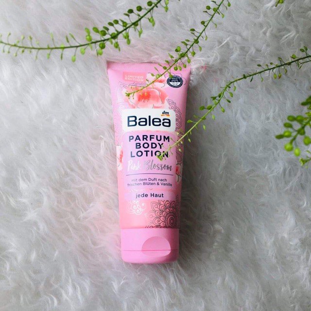 Sữa dưỡng thể Balea Body Lotion Parfum Pink Blossom