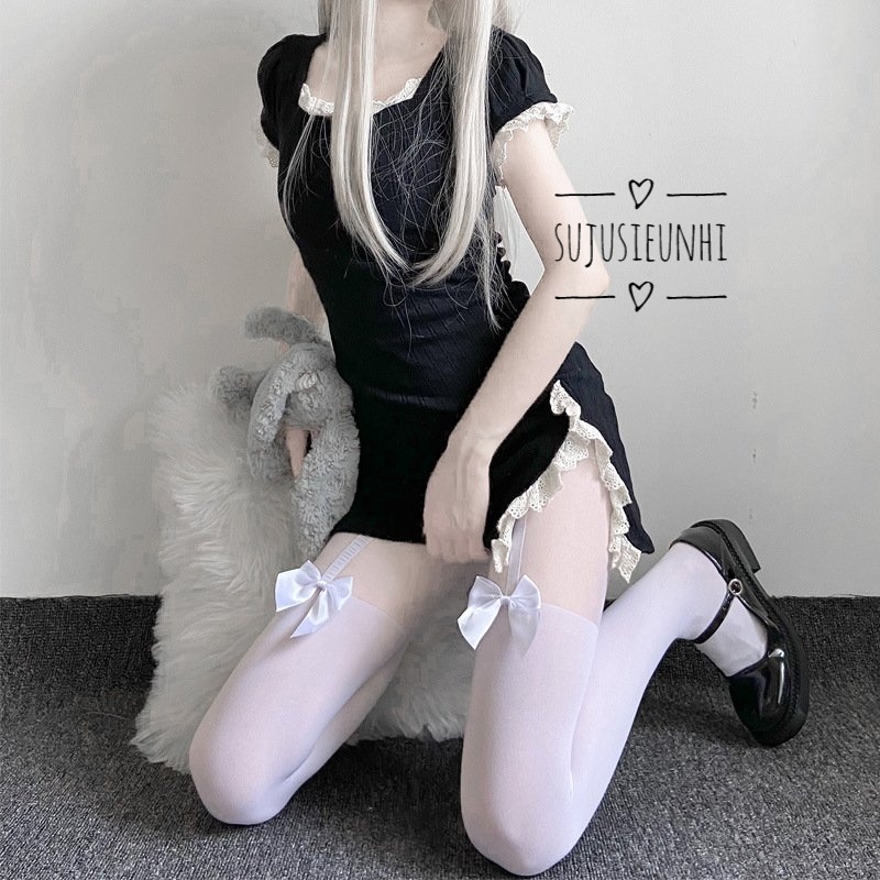 ( 2 màu) quần tất kẻ sọc đùi đính nơ lolita