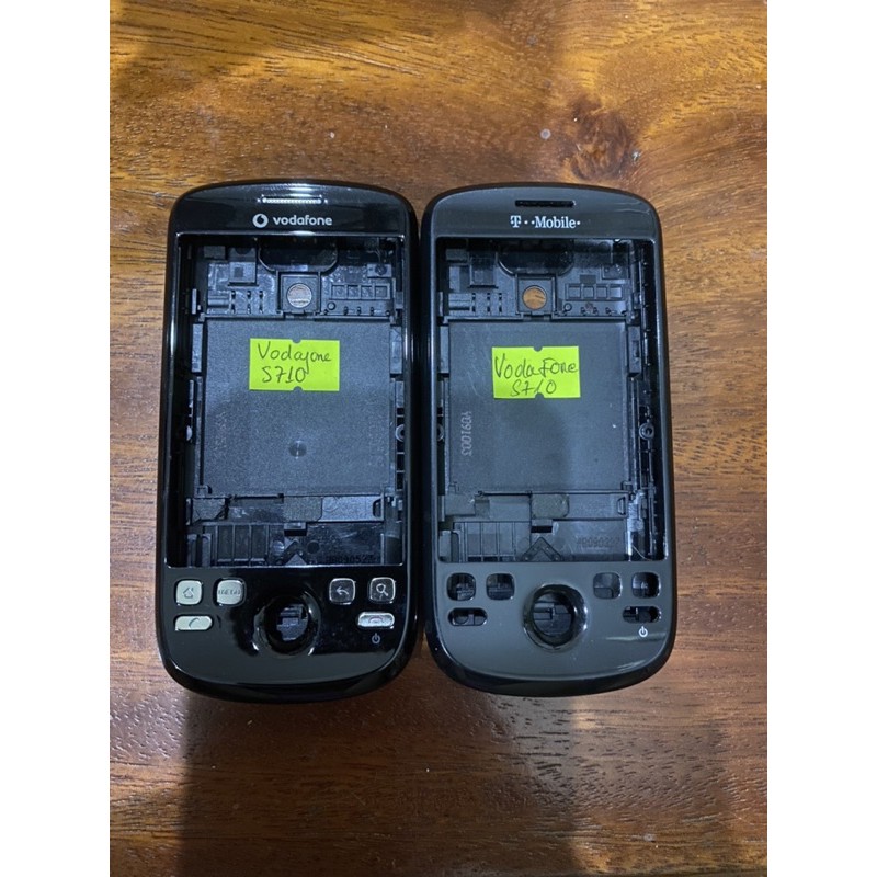 vỏ vodafone s710 và T-mobile s710.