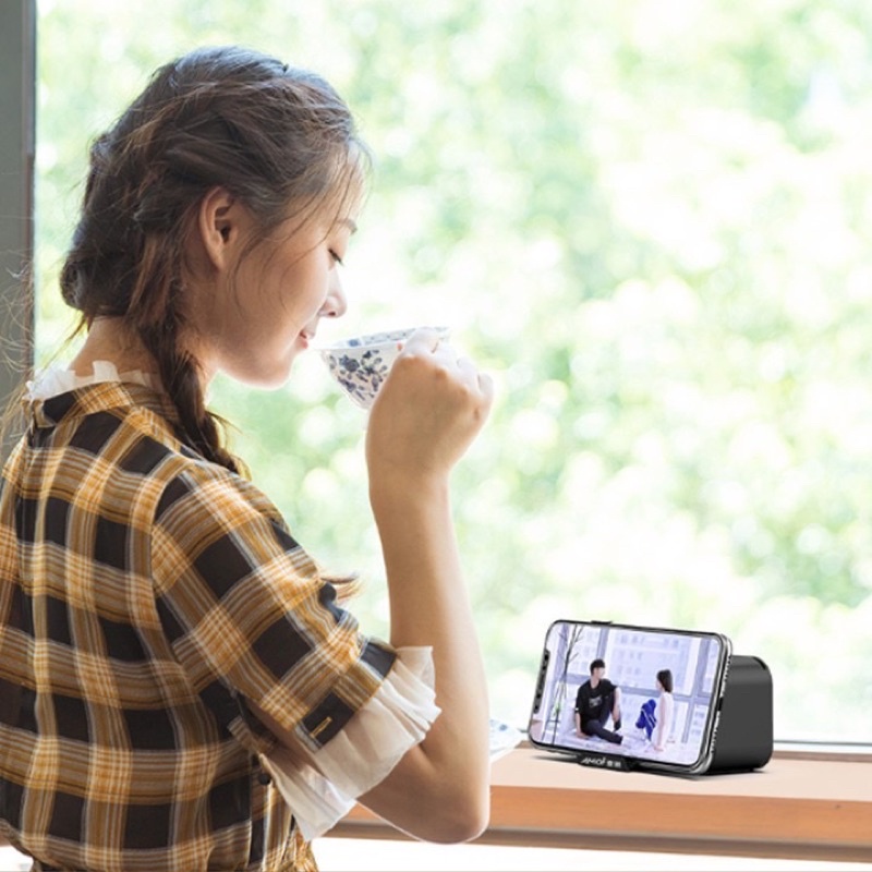 Loa Bluetooth Kiêm Đồng Hồ Màn Hình Led Tráng Gương Hot(Đồng hồ báo thức, Đài FM)