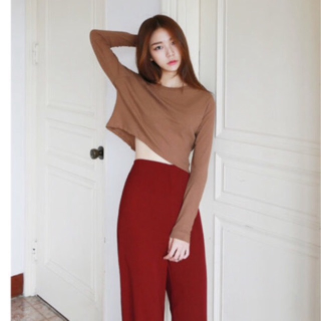 Áo Croptop dài tay dáng thụng Basic cổ tròn - By Sugargalz