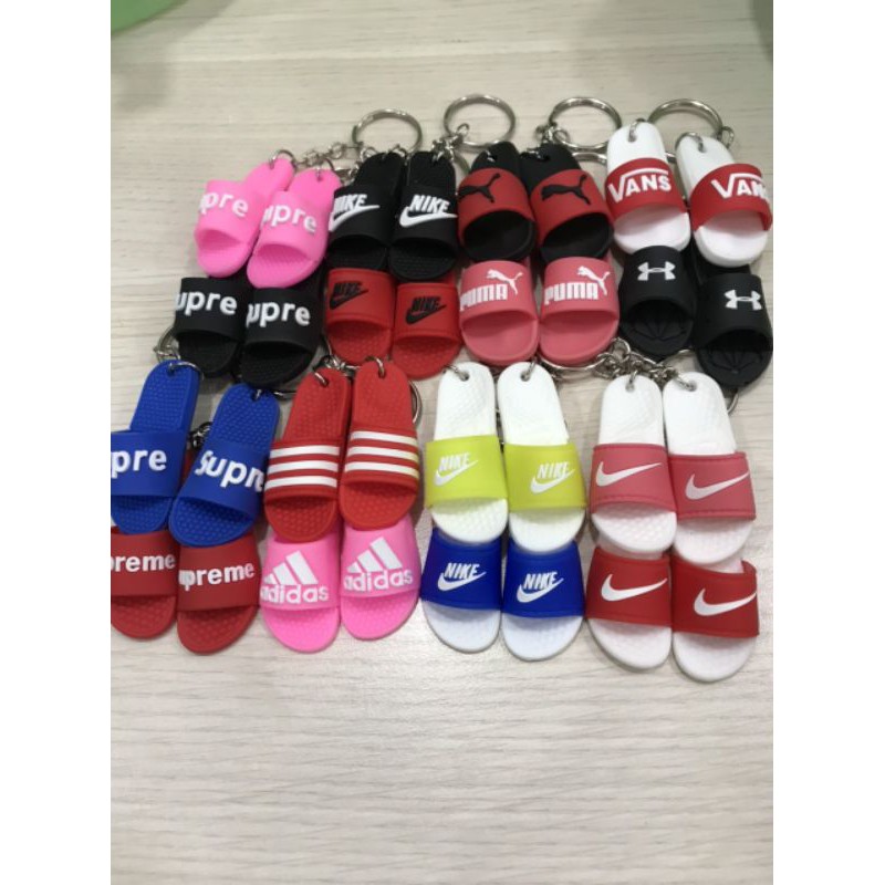 Móc Chìa Khóa Hình Đôi Dép