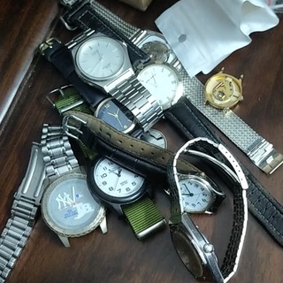 Đồng hồ si nam nữ Nhật 2hand đồng giá 59-79-99k (casio, valentino,Q&Q, clowat v.v) chạy pin (máy quazt)