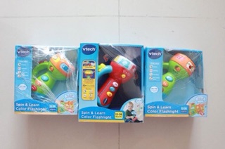 Đồ chơi đèn pin màu sắc Vtech Spin & Learn Color Flashlight