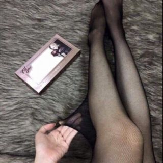 Quần tất lưới không đường gân