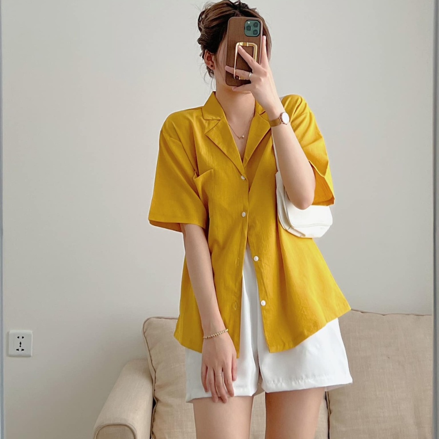 Áo sơ mi cổ vest tay cộc chất đũi mịn mát