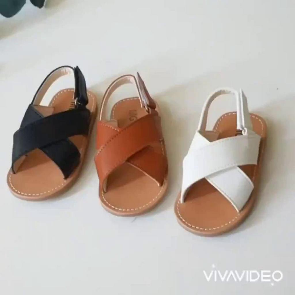 Dép cho bé trai bé gái, Dép sandal cho bé quai chéo thoáng chân chất da PU siêu mềm MG baby đế cao su mềm 002