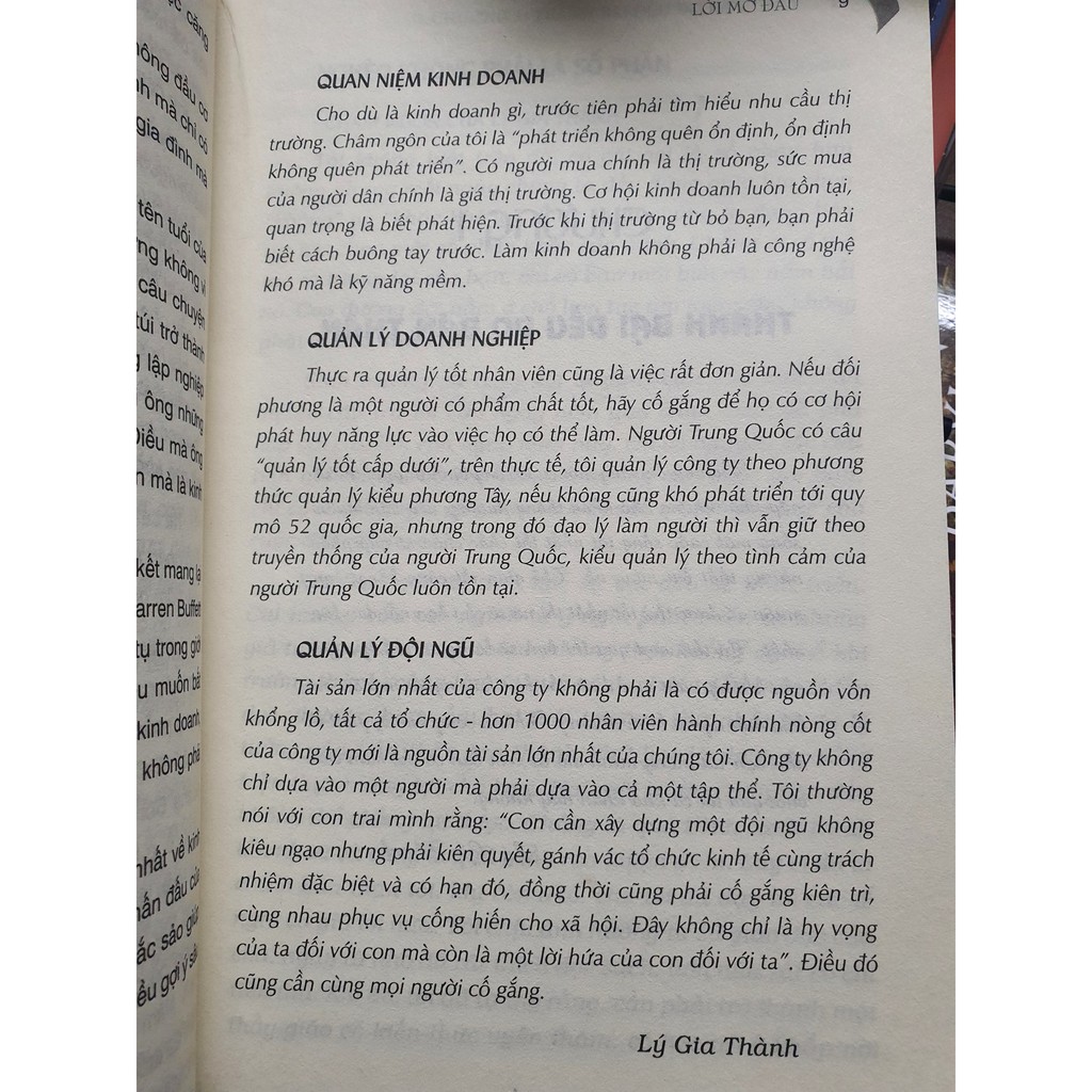 Sách Lý Gia Thành Thành công không phải ngẫu nhiên