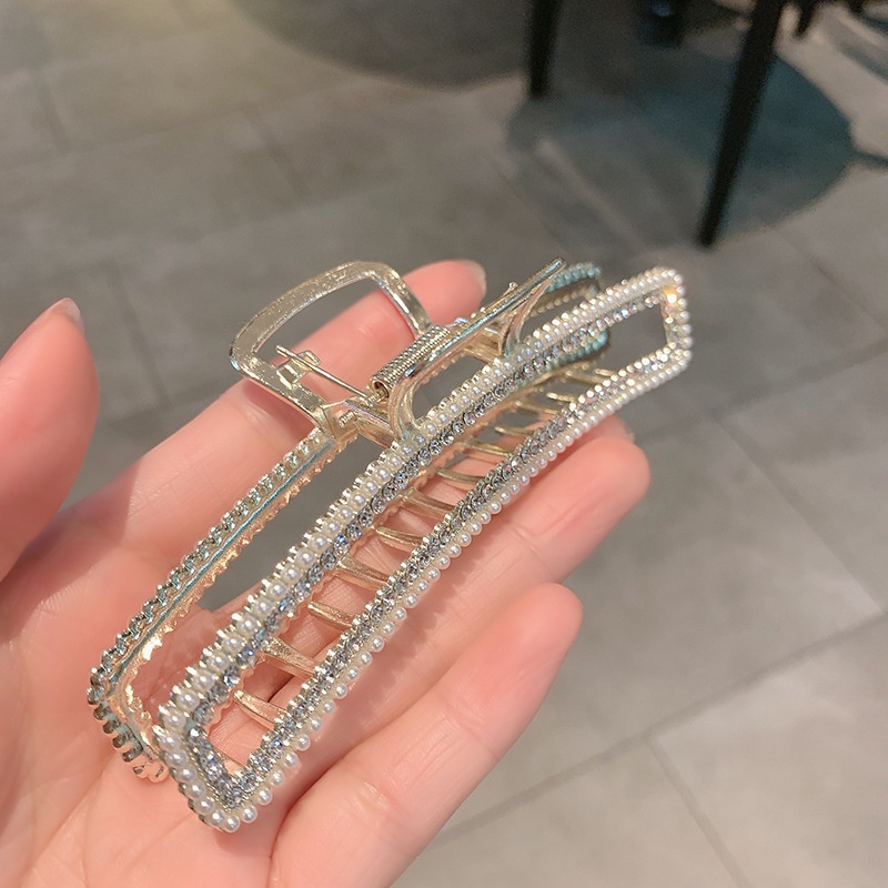 Kẹp Tóc Kim Loại Màu Vàng Đính Ngọc Trai Lấp Lánh Thời Trang Hàn Quốc