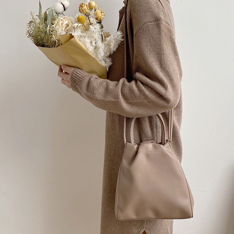 Túi Xách Da PU Cỡ Lớn Mềm Mại Màu Đen Phong Cách Hàn Quốc Cho Nữ