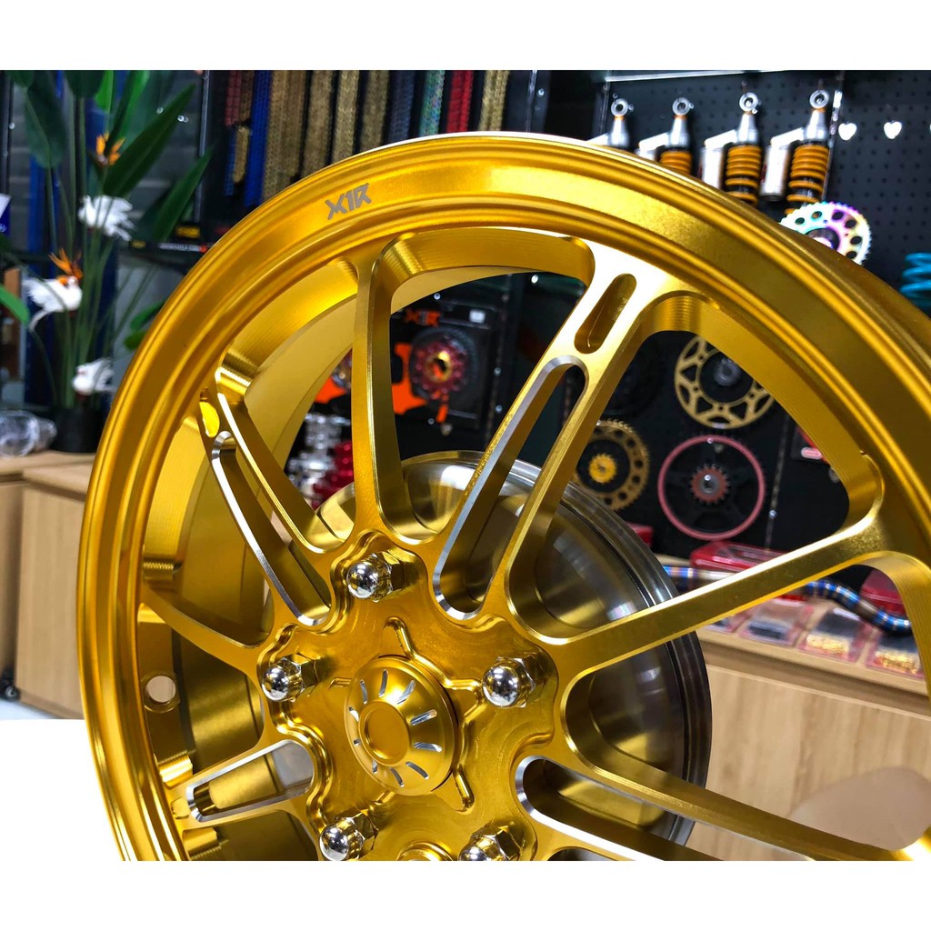 MÂM VÀNH VESPA150 HÀNG CNC NGUYÊN KHỐI