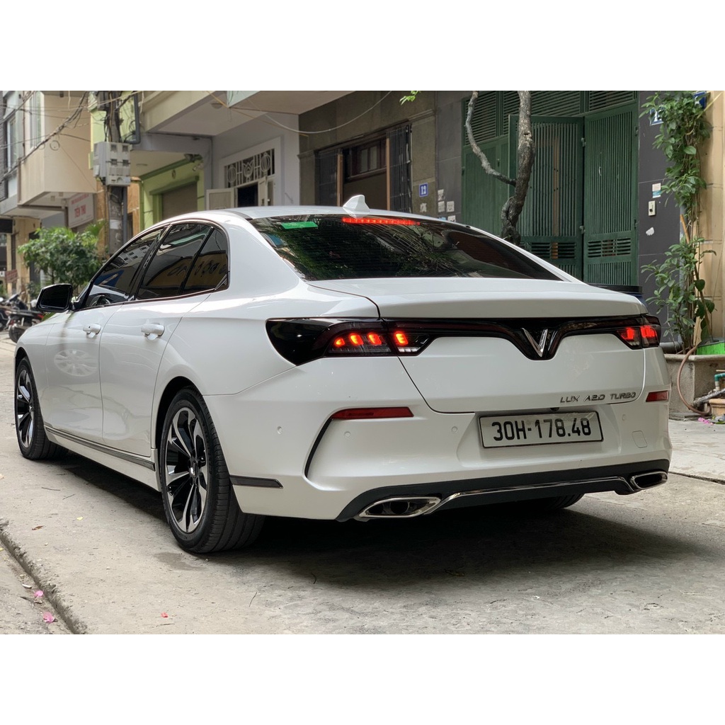 Líp chia pô, bô cho xe LUX A vinfat kiểu mec GLC hàng cao cấp inox sáng bóng