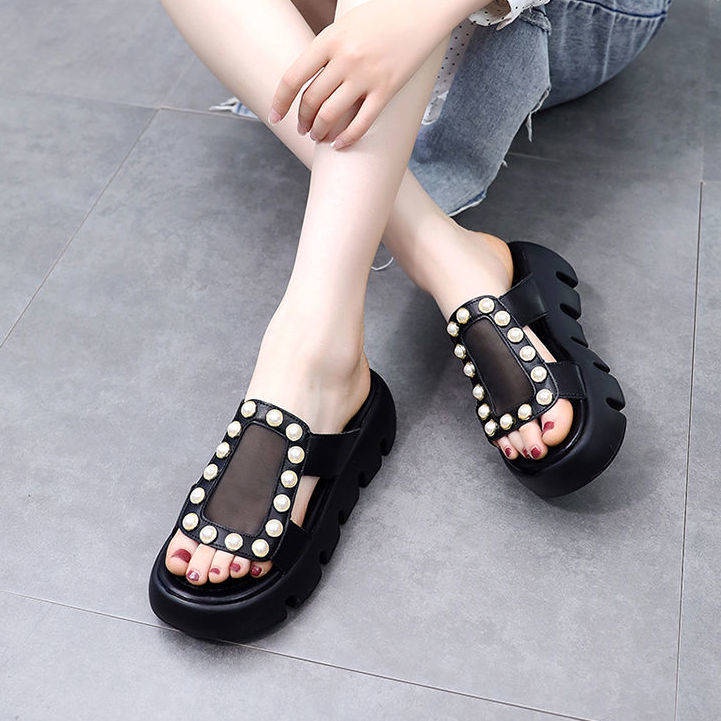 Giày Sandal Đế Dày Mềm Thời Trang Sành Điệu Cho Nữ