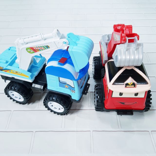 Xe xúc mặt cười xoay 360 368-1