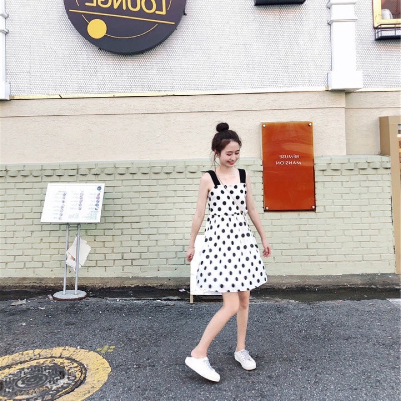 [Hàng Quảng Châu]SP045 Váy 2 dây cổ vuông chấm bi