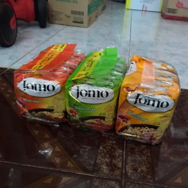 Mì khoai Tây Jomo lốc 5 tặng 1