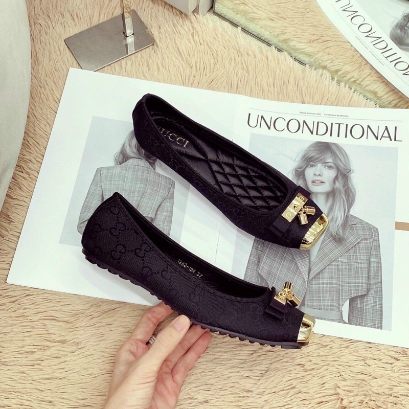 Giày Búp Bê Khoá Lắc Siêu Sang Chảnh Êm Xịn