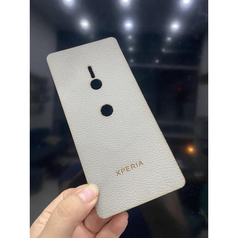 Miếng Dán Da Lưng Điện Thoại Sony XZ3 Trơn