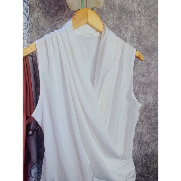 Áo sát nách cổ đổ vải lụa satin dành cho nữ sang trọng, tinh tế