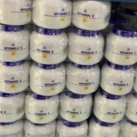 Dưỡng thể Vitamin E Aron Thái Lan 200ml