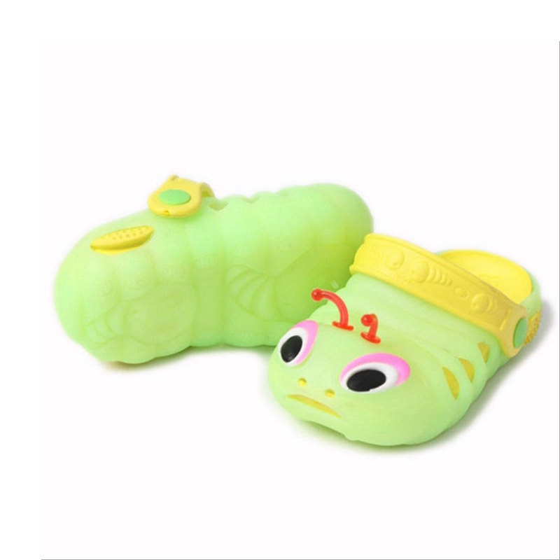 <Ready Stock> 2020 New Cartoon Caterpillar Children Sandals and Slippers Summer Hole Beach Shoes