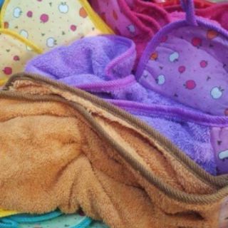 KHĂN LAU TAY CÓ MÓC TREO