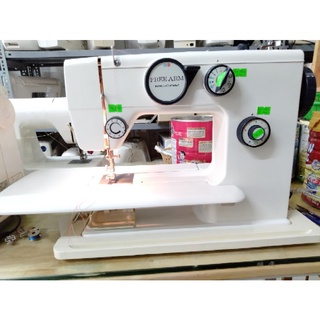 Máy may bán công nghiệp riccar