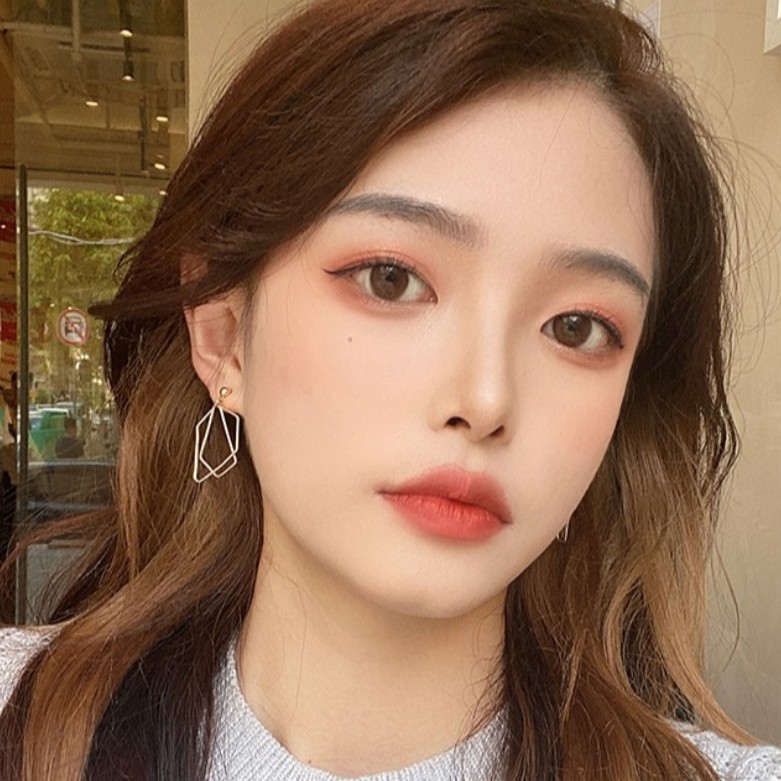 Khuyên Tai C55 Kiểu Bất Đối Xứng Phong Cách Hàn Quốc Trẻ Trung Dành Cho Phụ Nữ