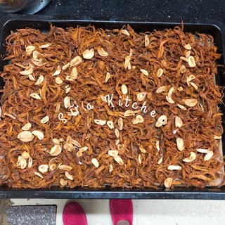 Heo khô cháy tỏi handmade
