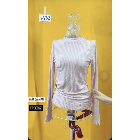 áo thun hồng da nhạt cổ lọ mịn mát freesize.S432