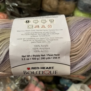 Len Red Heart Unforgettable cuộn 100gr