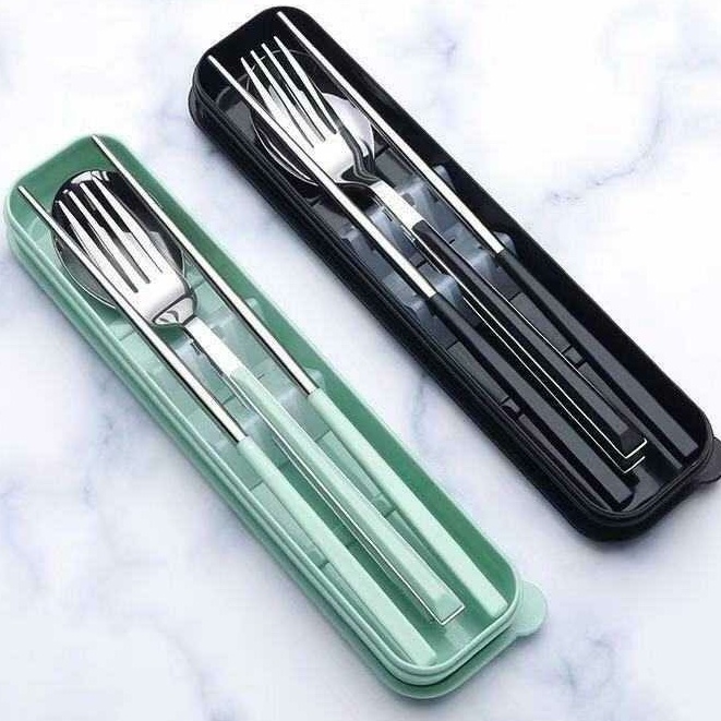 Set Đũa - Thìa Cá Nhân Ăn Cơm Trưa Văn Phòng INOX 304 Cán Nhựa T3 - Tặng Hộp Lúa Mạch Cao Cấp #boduathiacanhan