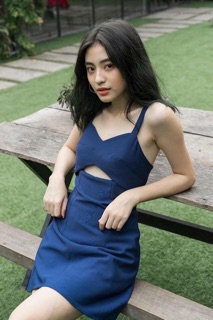 ĐẦM DÁNG SUÔNG KHOÉT EO XANH BÍCH