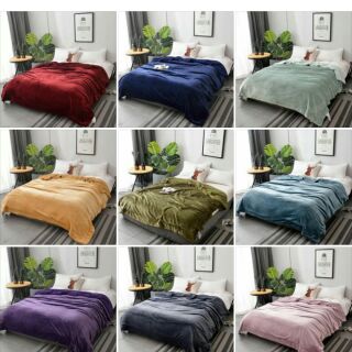 Chăn Muji Nhật Bản. Hàng đẹp giá siêu tốt. 2 mặt là nỉ nhung mềm,  mượt. Kích thước 2 *2m3. .nặng 1.8kg. Nhẹ và cực