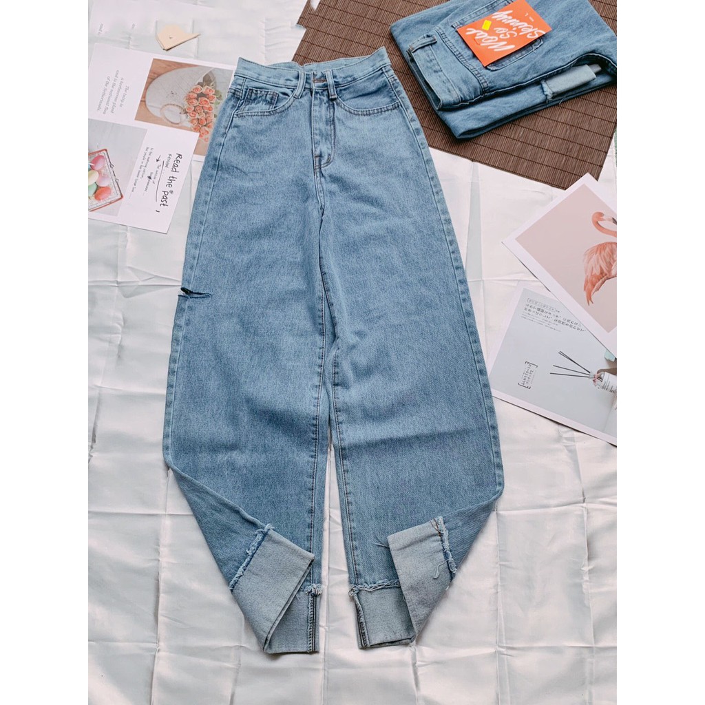 Quần Jeans Nữ Ống Suông Rộng Gập Gấu Chất Bò Phối Rách Hông Màu Xanh Nhạt - 426