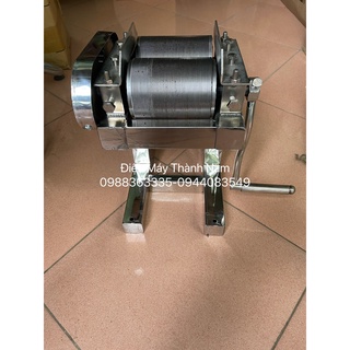 máy thái bì inox quay tay, máy thái bì làm nem, máy lạng bì, nem bì