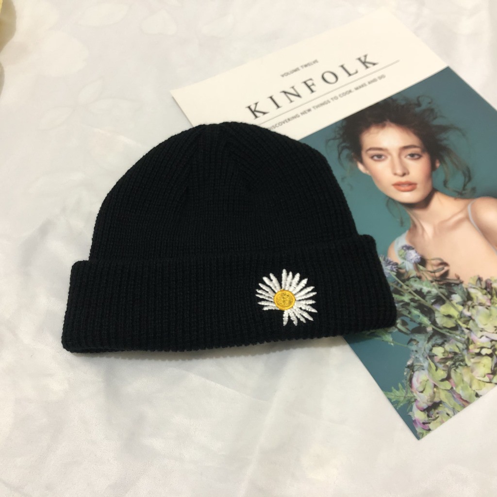 Mũ Nón Beanie Hoa Cúc GD - Nón Len Cúc Họa Mi GDragon