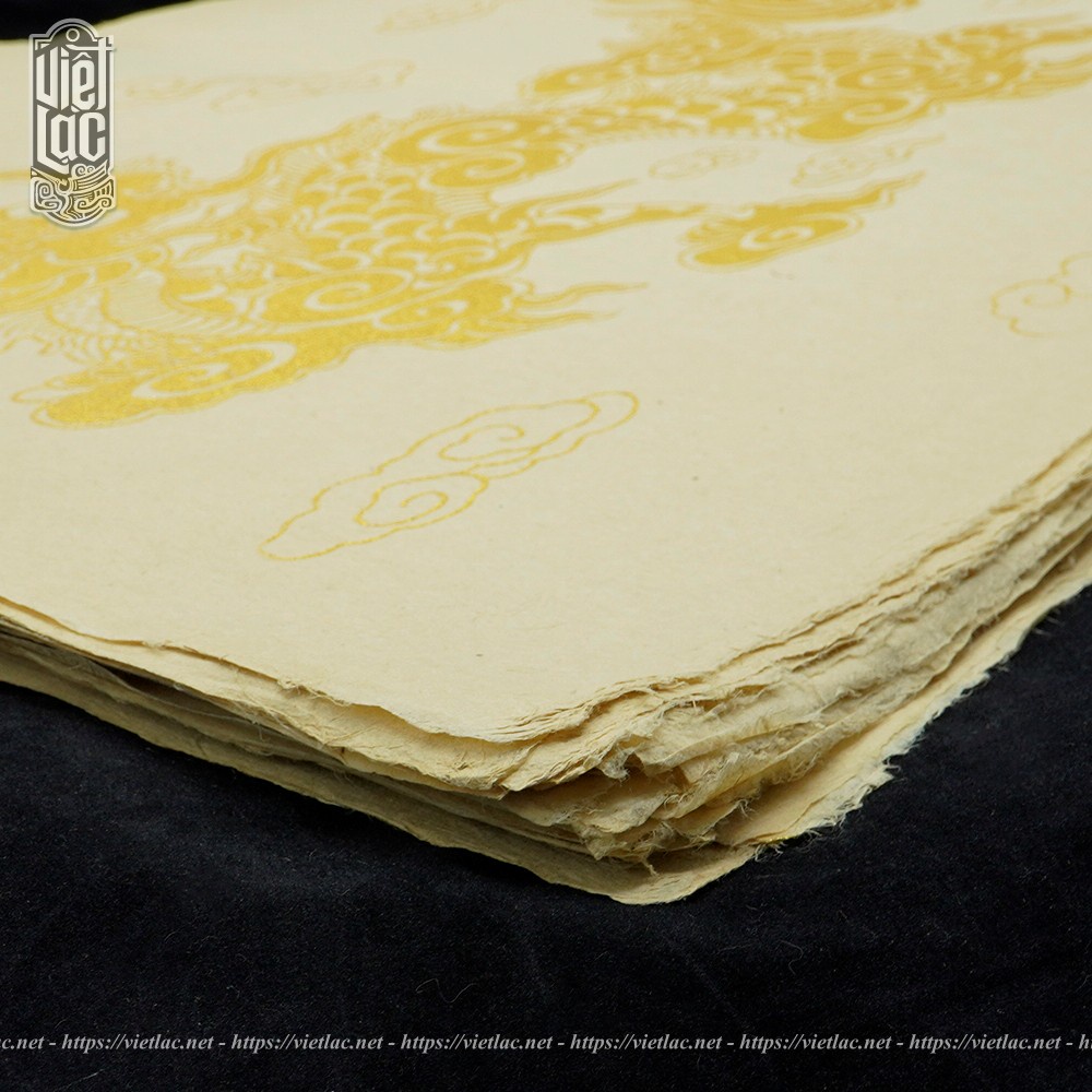 Giấy dó in hoa văn nhũ kích thước 40*60cm