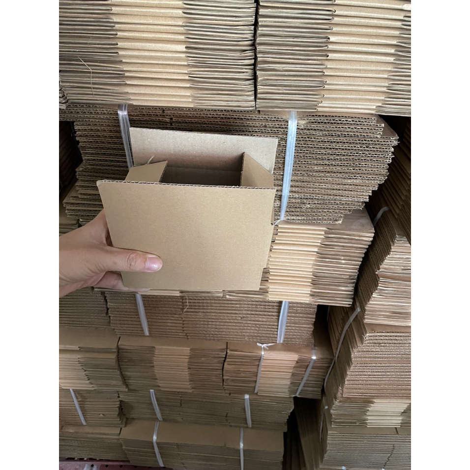 50 Hộp carton COD 18x10x4