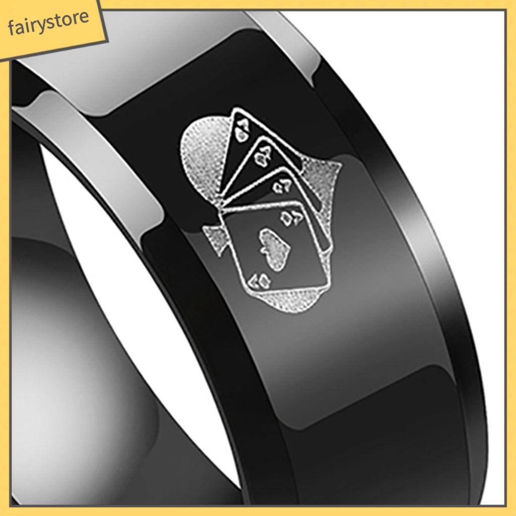 Nhẫn khắc hình poker thời trang